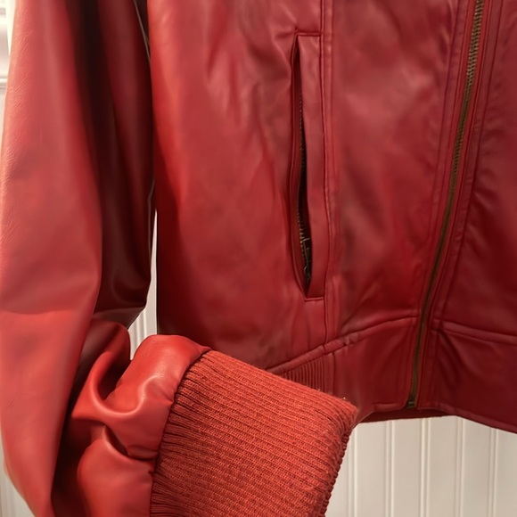 Vintage Red Faux Leather Jacket Size M - Picture 7 of 16